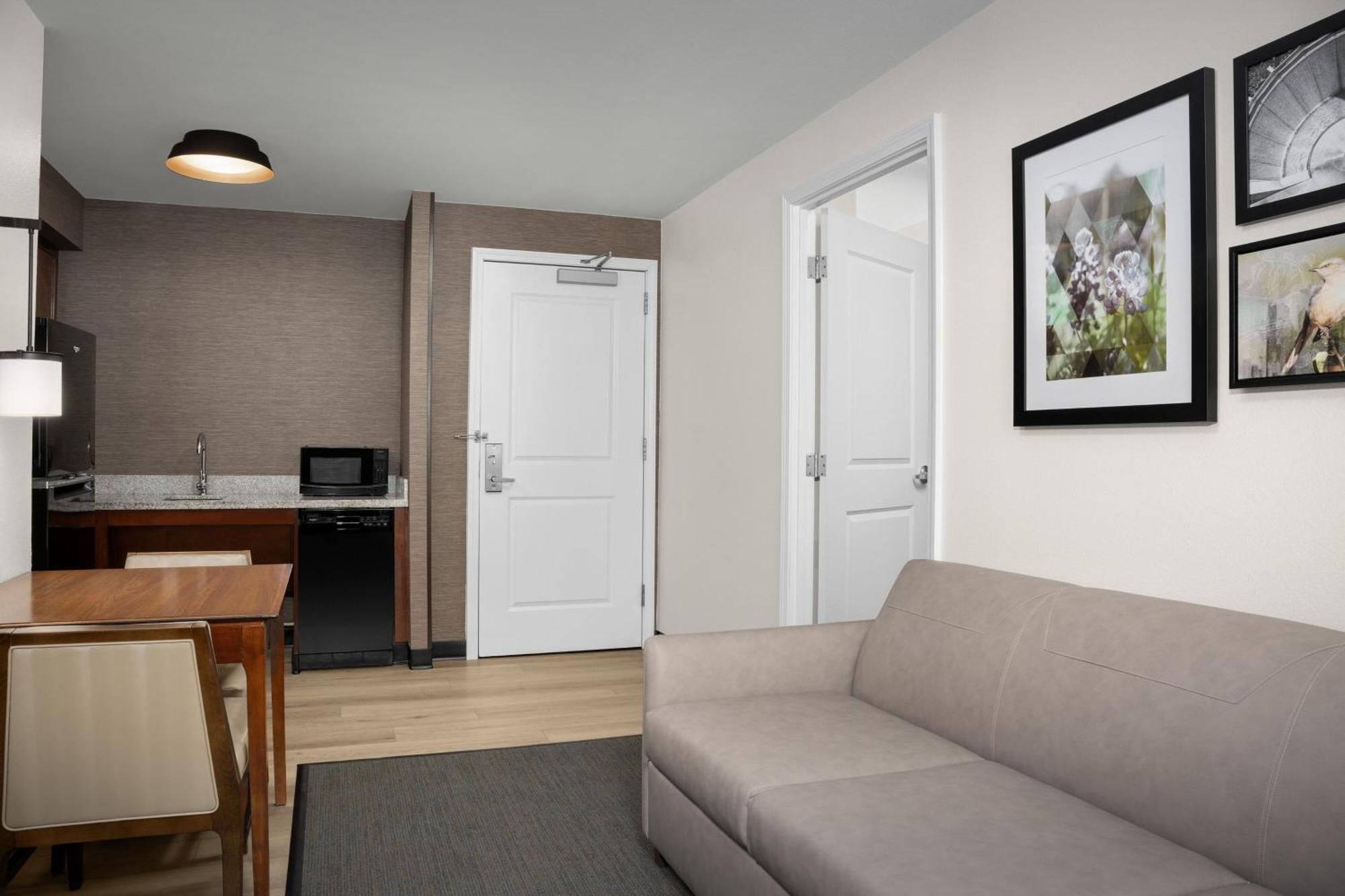 Hotel West Energy Corridor Houston