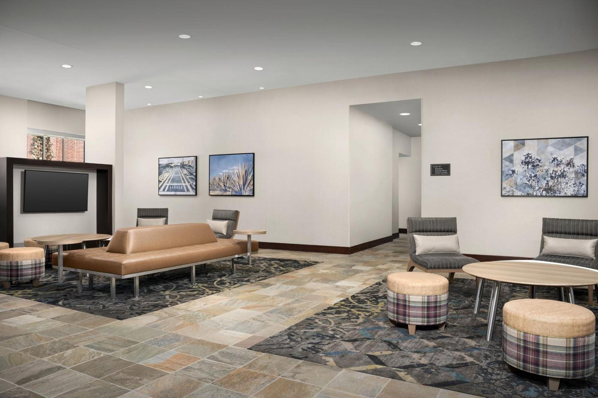 Hotel West Energy Corridor