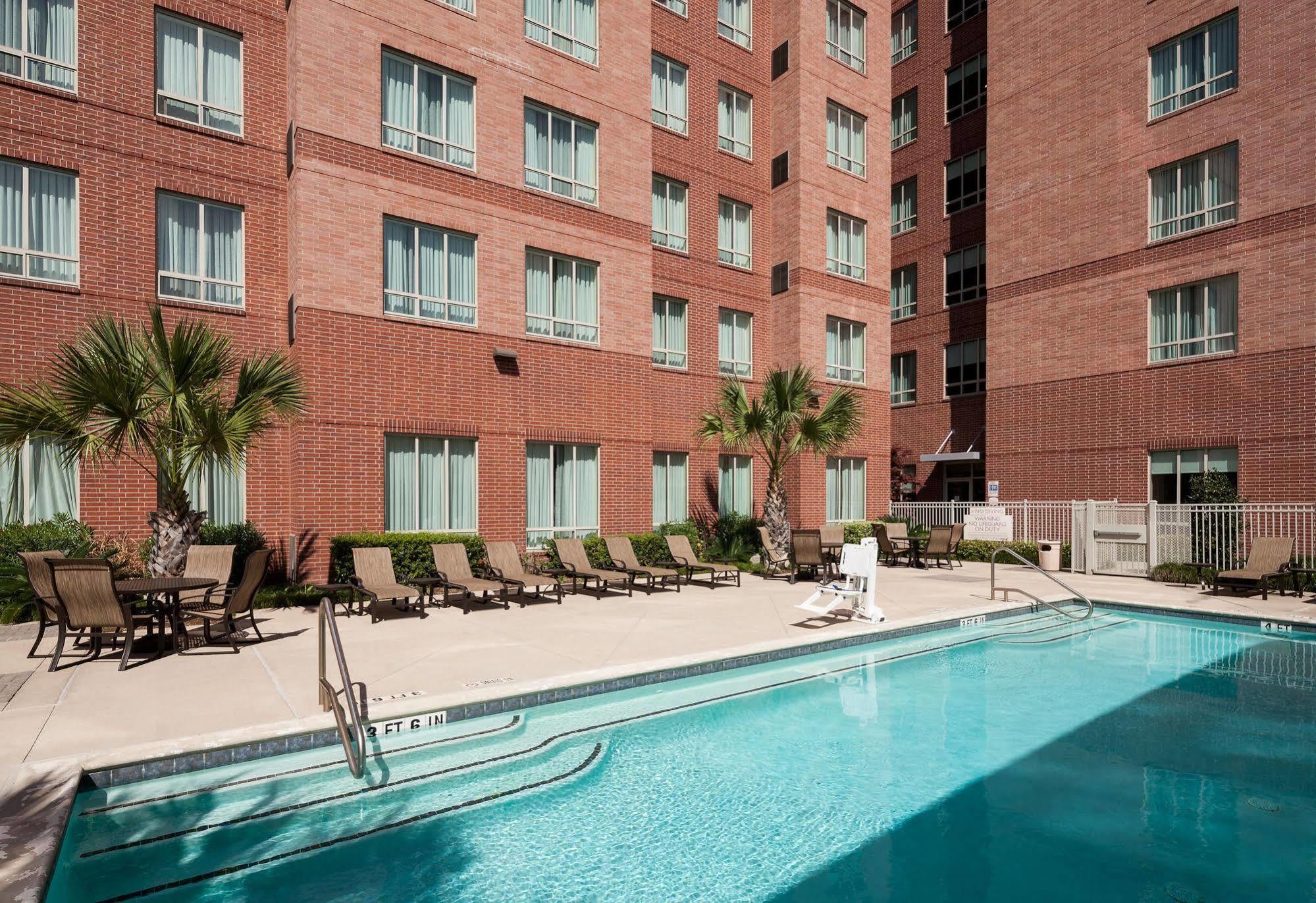 Hotel West Energy Corridor 3*